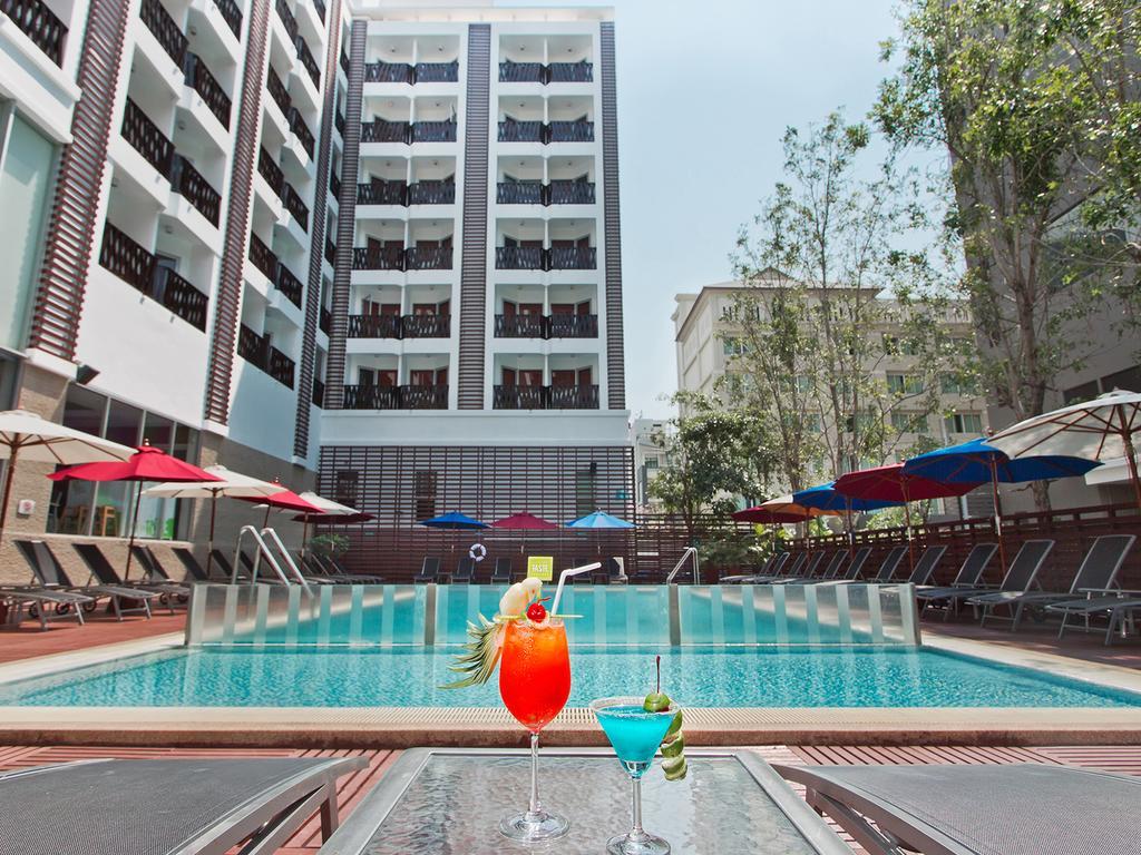 Ibis Pattaya Hotel Exterior foto